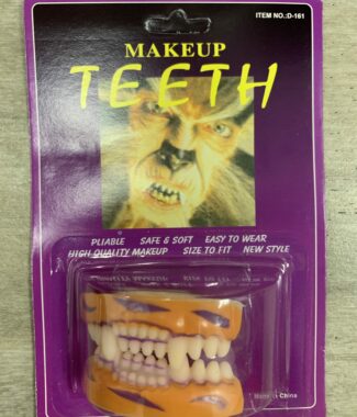 Makeup Halloween Teeth